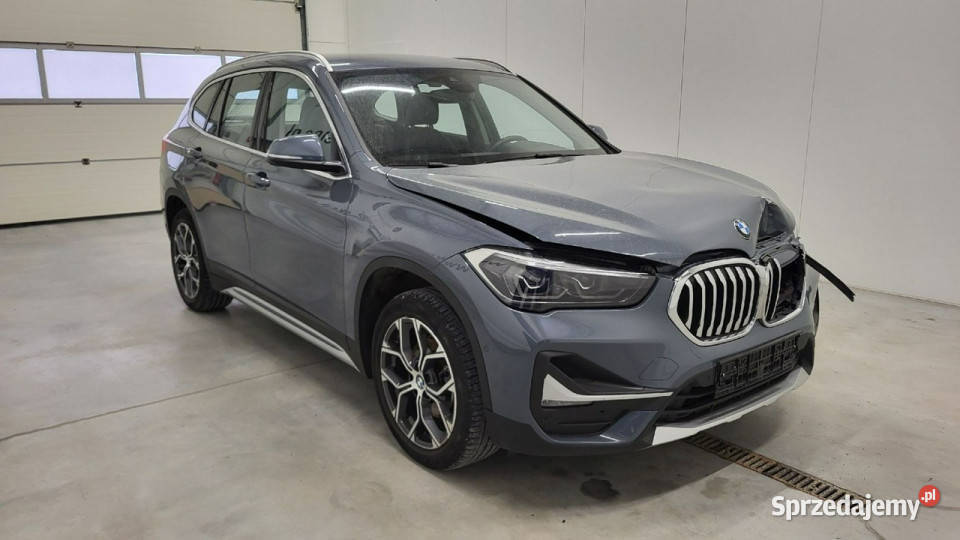 BMW X1 xDrive18d xLine aut I E84 20092015 Motoryzacja