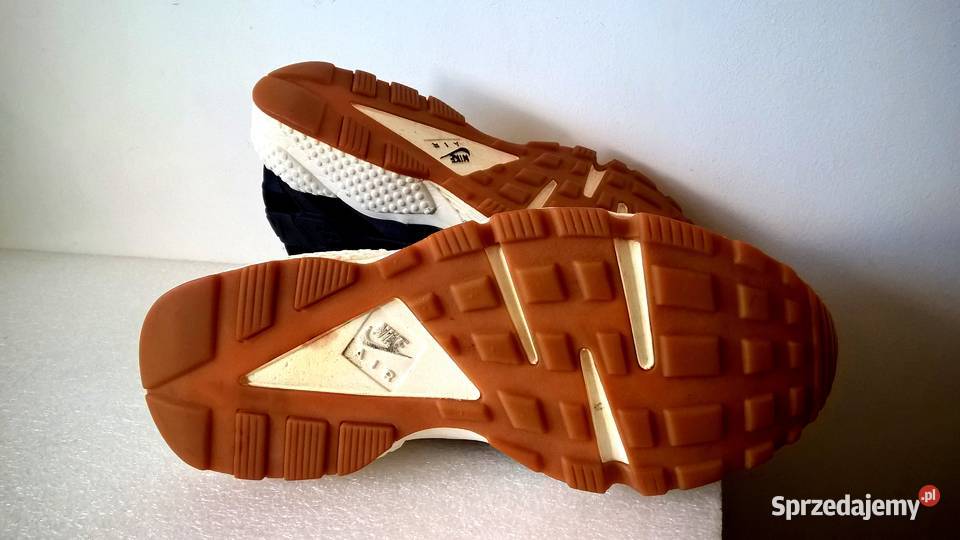 NIKE WMNS AIR HUARACHE RUN PRM Nike podkarpackie sprzedam