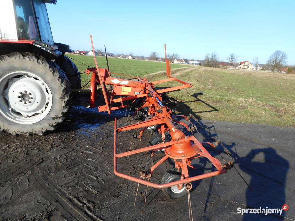 Przetrząsarka Przewracarka KUHN GF 6001 MH