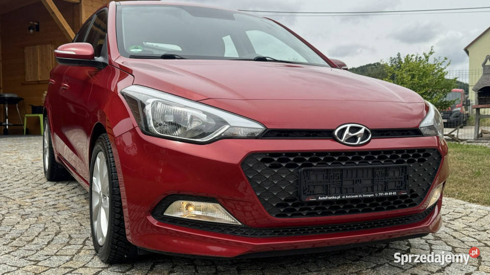 Hyundai i20 125 Benzyna 85 z Niemiec Nowe opony immobilizer i20 Strzegom