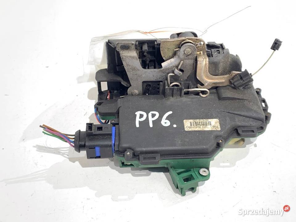 ZAMEK DRZWI PRAWY PRZÓD VW TRANSPORTER T5 Bus