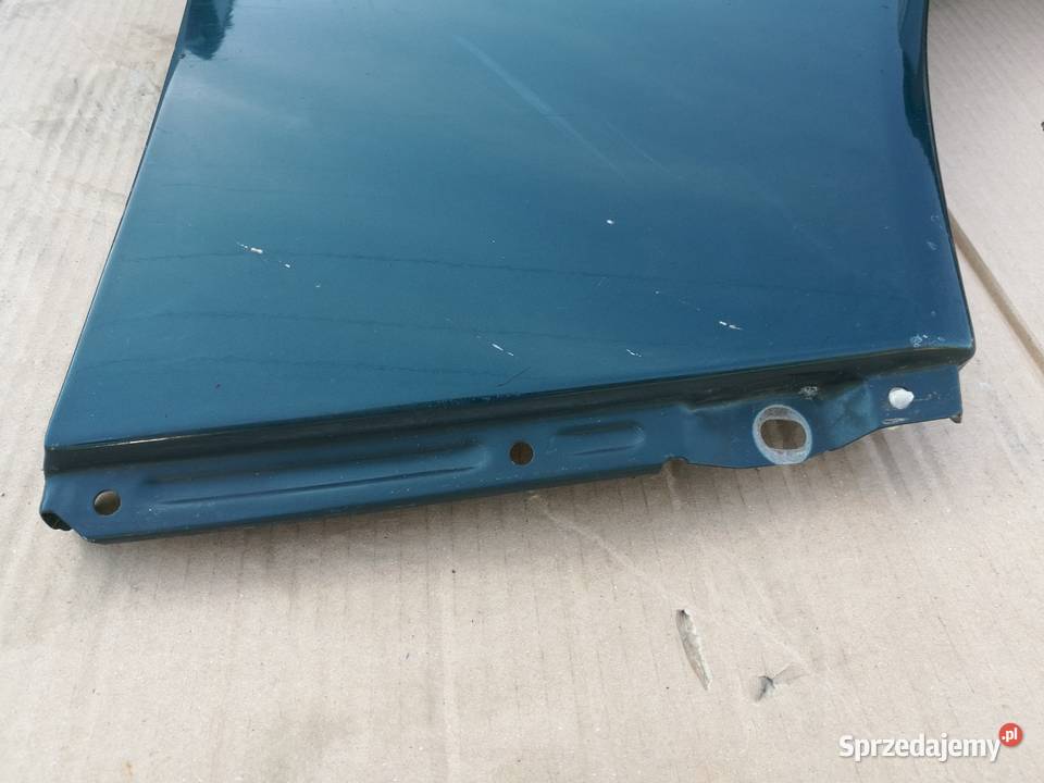 Błotnik prawy Mercedes W202 c klasa zero rdzy zachodniopomorskie Szczecin sprzedam