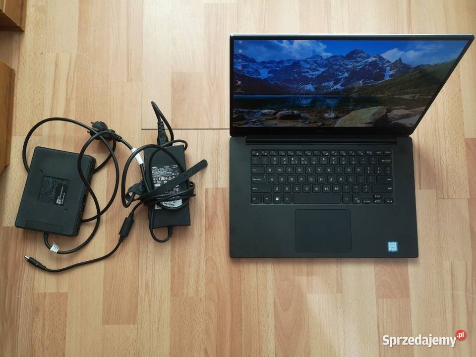 Dell XPS 7590 4K OLED i7 Carbon GTX 1650 512GB