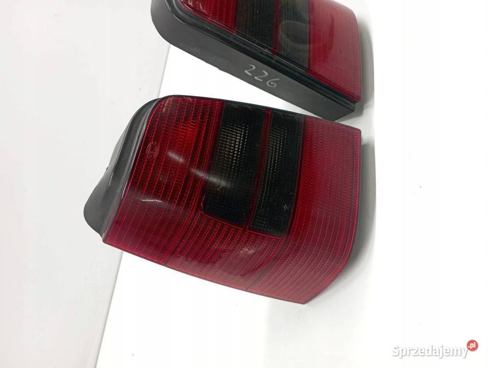 LAMPA TYŁ KOMPLET KOMBI VW Volkswagen Golf III