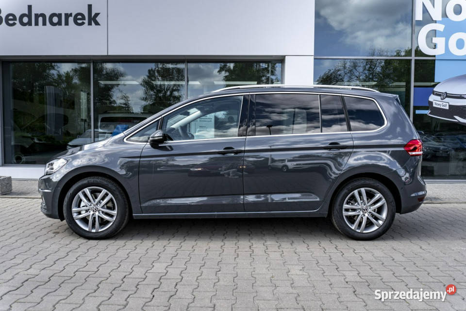 Volkswagen Touran Highline 15 TSI EVO 150 DSG pełny VAT Touran Łódź sprzedam