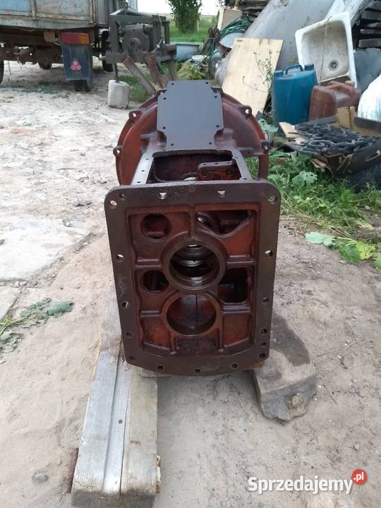 obudowa skrzyni c330m Ursus lubelskie Fajsławice