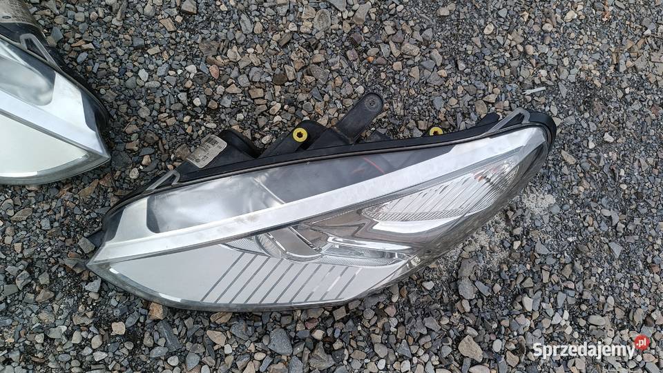 Lampa lewa przód Ford S MK1 lift Galaxy MK2 BI małopolskie Radłów
