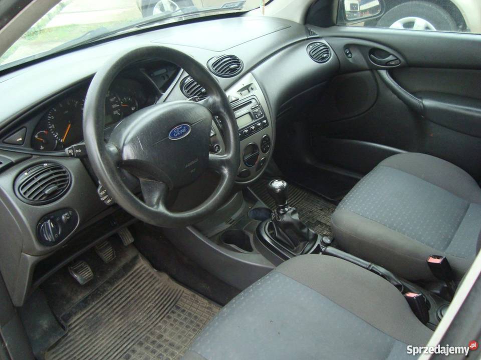 Ford Focus srebrny elektryczne lusterka Szczecin