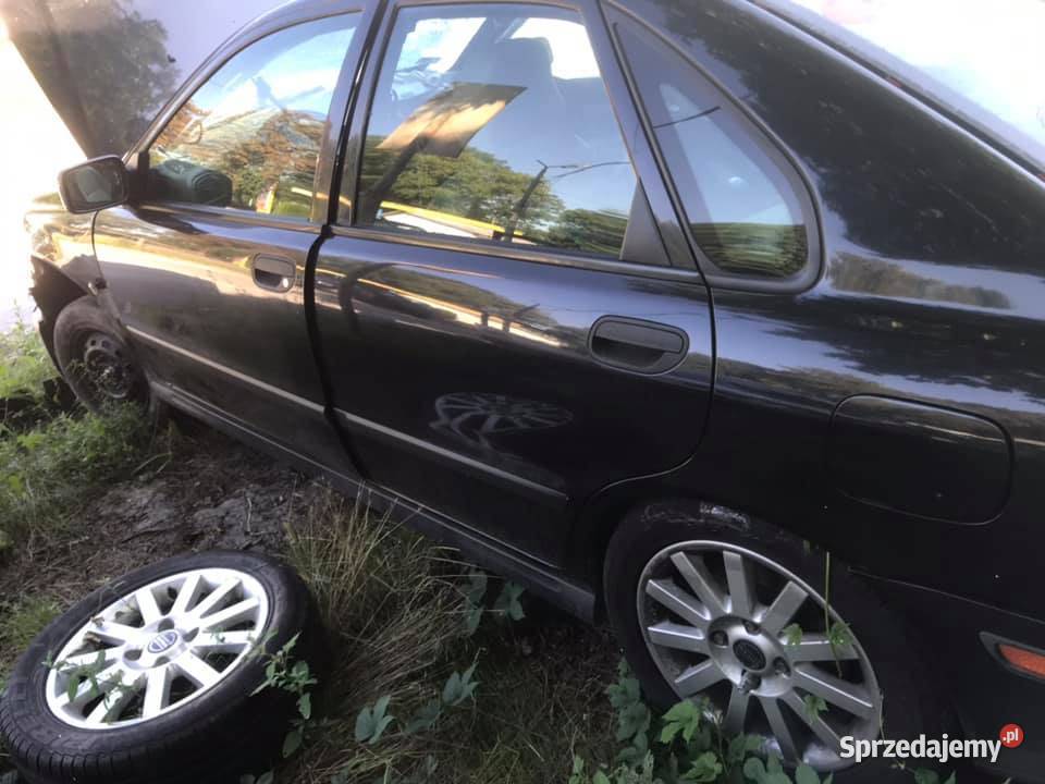 Szyba boczna Volvo s40 v40 9604 prawa lewa przód Kraków sprzedam