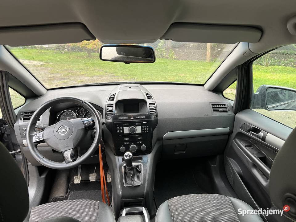 Opel Zafira b 18 benzyna 135 Super Stan Syców sprzedam