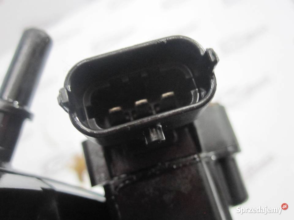 CORSA 14 16V 15r kolektor ssący 55584978 osobowe