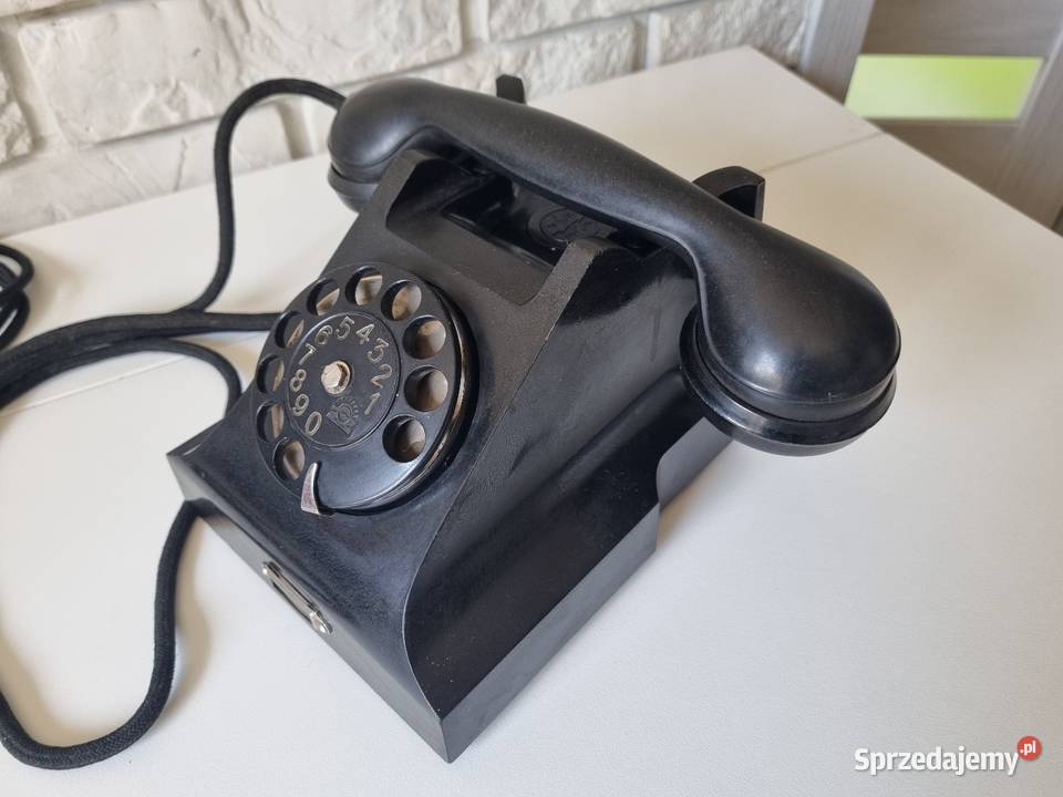 Zabytkowy telefon CZPE CB47 1951r przed RWT Solnica sprzedam