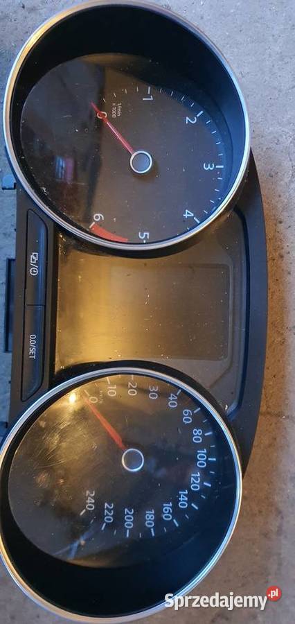 VW POLO 6r LIFT licznik zegary 6C0 920 731E osobowe Jaworzno