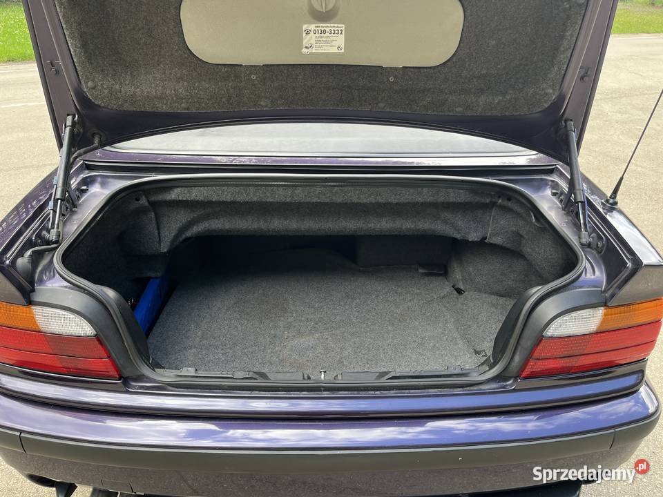 BMW E36 28 Cabrio Technoviolett mpakiet vin nieuszkodzony Seria 3 Zagórze