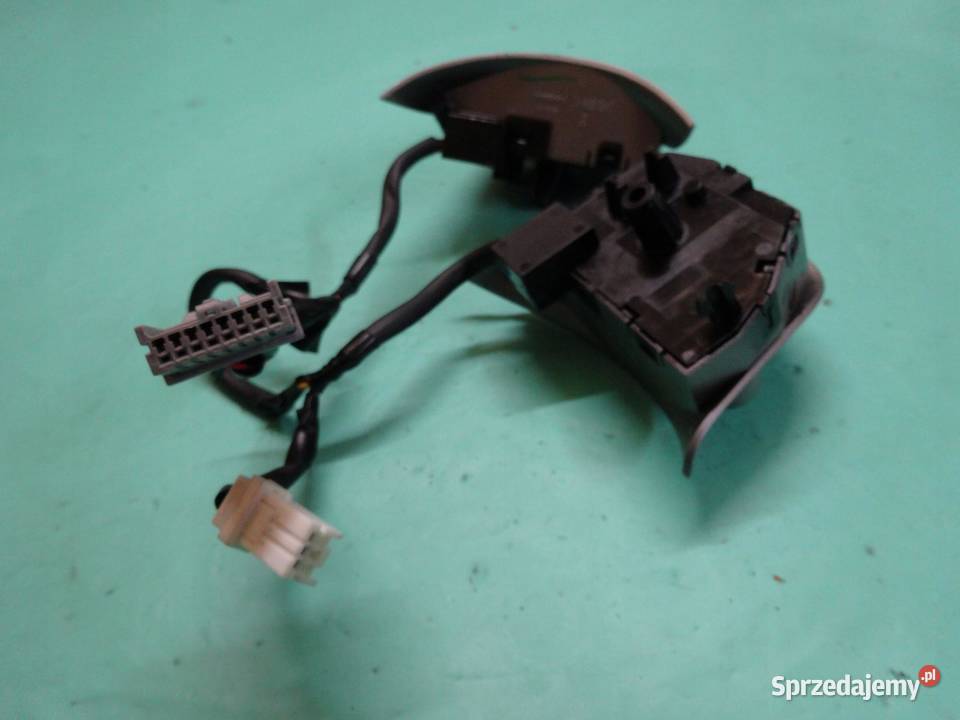 NISSAN MICRA K13 11r przełączniki kierownicy świętokrzyskie sprzedam
