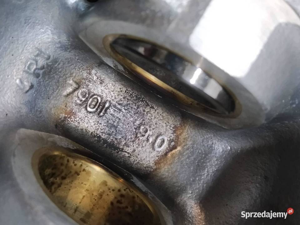 TŁOK KORBOWÓD 20 TDI VW Volkswagen Golf V