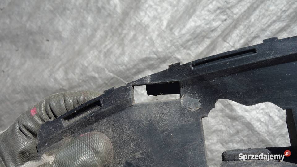 SEAT TOLEDO II 0409 ŚLIZG ZDERZAKA LEWY TYŁ Pozostałe Ruda Śląska