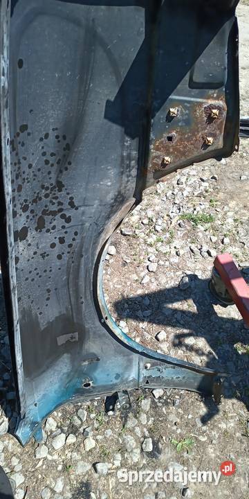 Błotnik lewy przód audi 80 B4 Karoseria