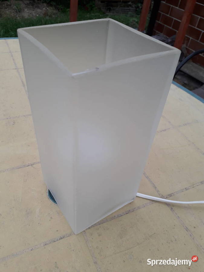 Minimalistyczna elegancka lampa IKEA Grn Lampy stołowe i nocne Warszawa