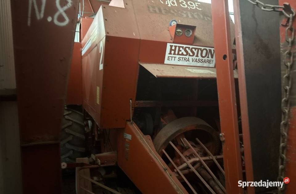 prasa kostkująca Hesston 4800 duża kostka Karasiewo