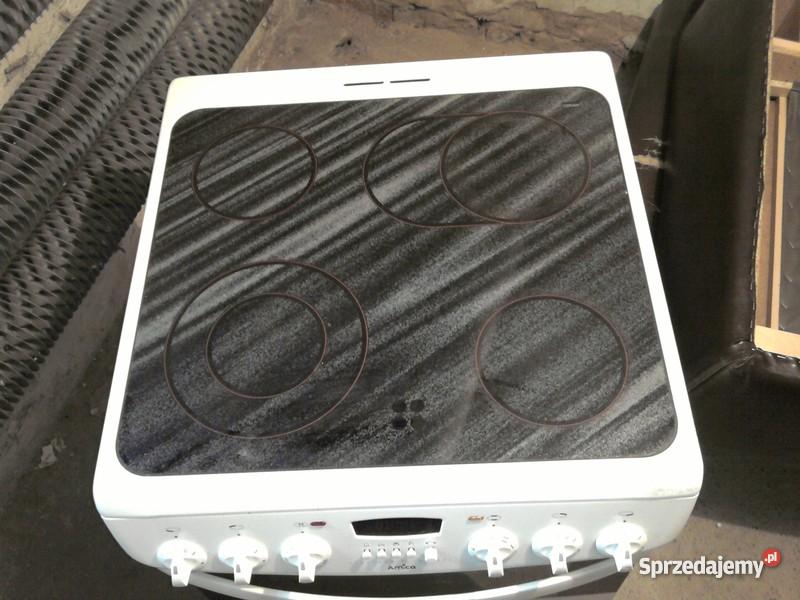 KUCHENKĘ Z PŁYTĄ CERAMICZNĄ AMICA Kuchenki i piekarniki Żnin sprzedam