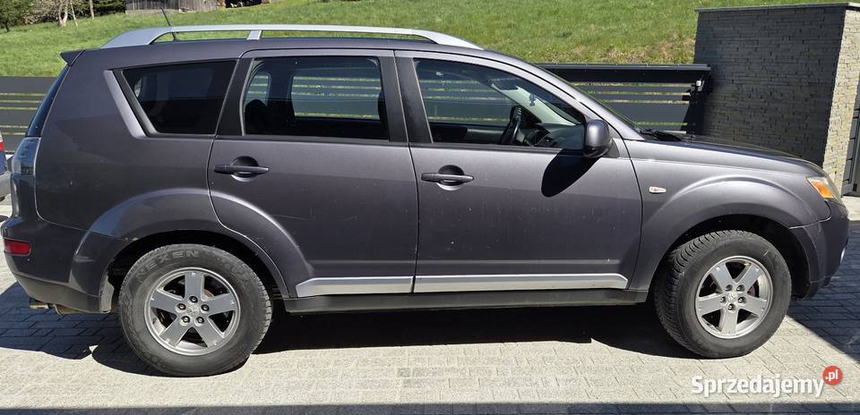 Mitsubishi Outlander 4x4 20 DID 140 elektryczne szyby