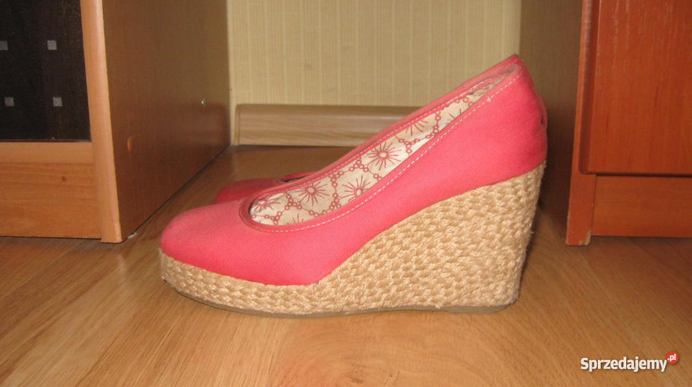 Buty na koturnie Gdynia