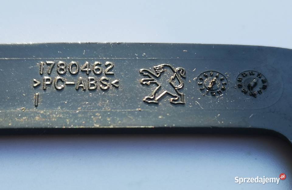 Peugeot 3008 nakładka ramka rączki klamki Warszawa sprzedam