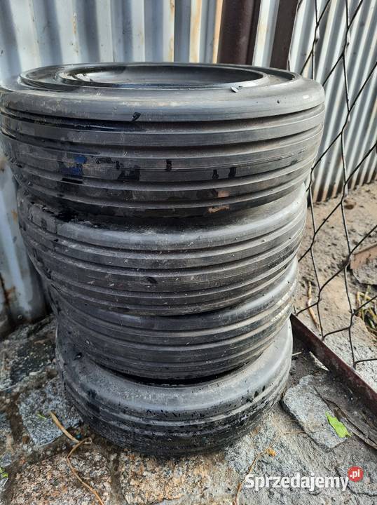 Opona do wózka widłowego 400 8 RIM 3 Bucze