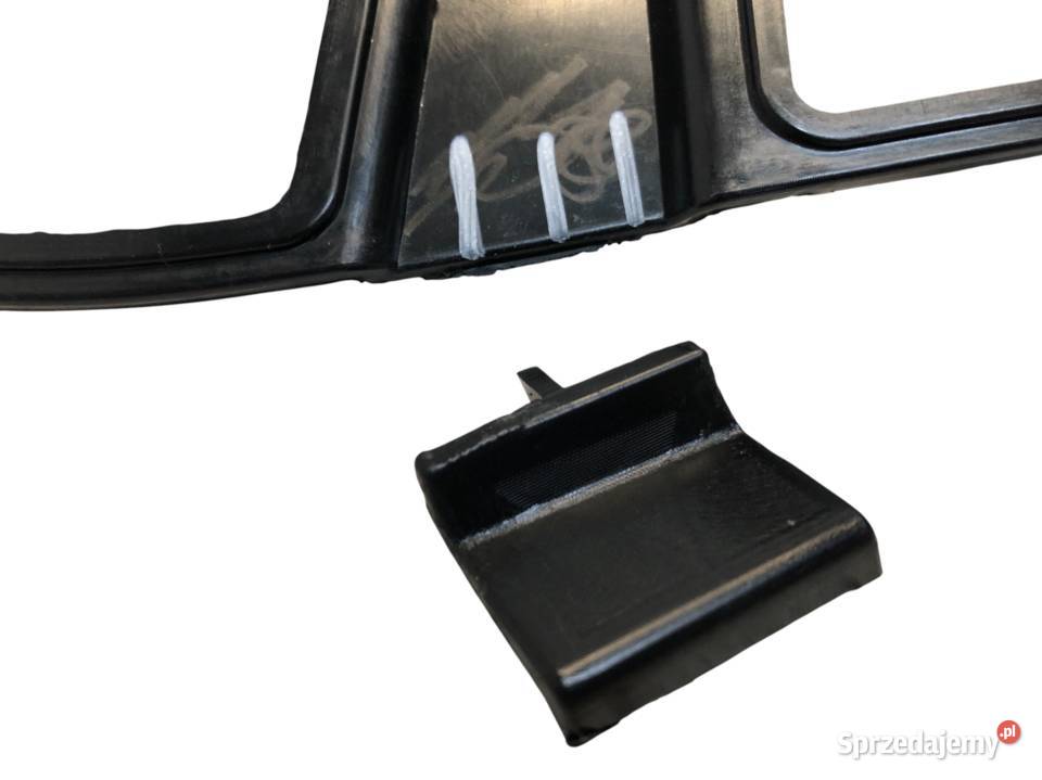 Atrapa chłodnicy Opel Astra J 20092012 przed Skarżysko-Kamienna