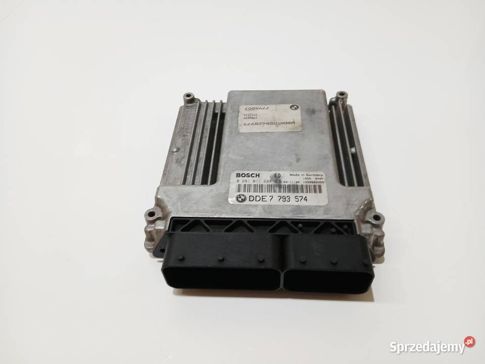 KOMPUTER STEROWNIK SILNIKA BMW E60 E61 525D 530D osobowe Strzyżewice