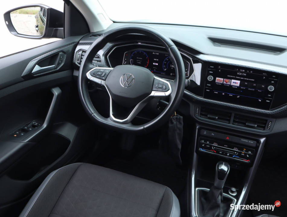 VW TCross 10 TSI asystent pasa ruchu Łódź