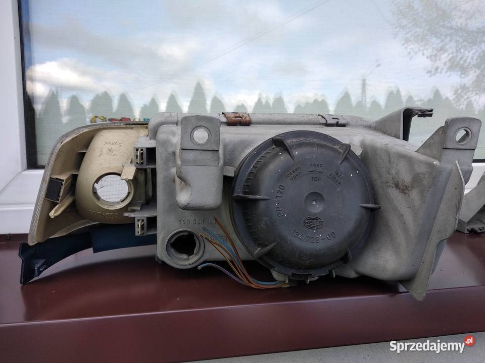 Volvo 440 460 lampy przednie przód prawa lewa Sieradz