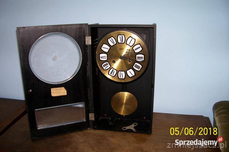 Zegar ścienny z czasów PRL ścienny Szczecin