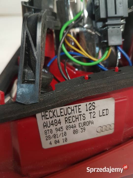 LAMPA PRAWY TYŁ Z KLAPY AUDI A5 COUPE 8T0945094A osobowe Przystajń sprzedam