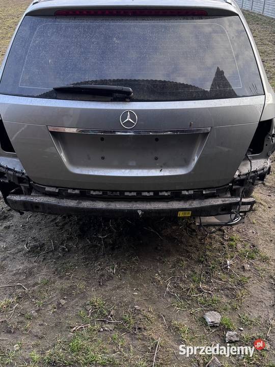 Klapa bagażnika w204 lift 2014 r