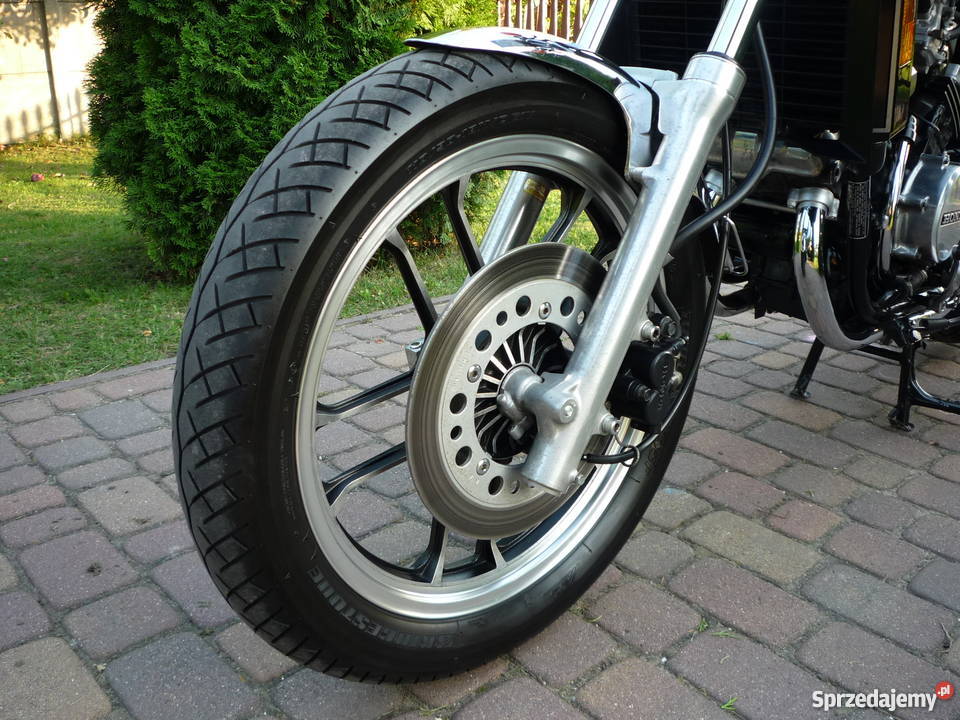 HONDA VF 500 c MAGNASTAN KOLEKCJONERSKI kupiony w Polsce łódzkie sprzedam