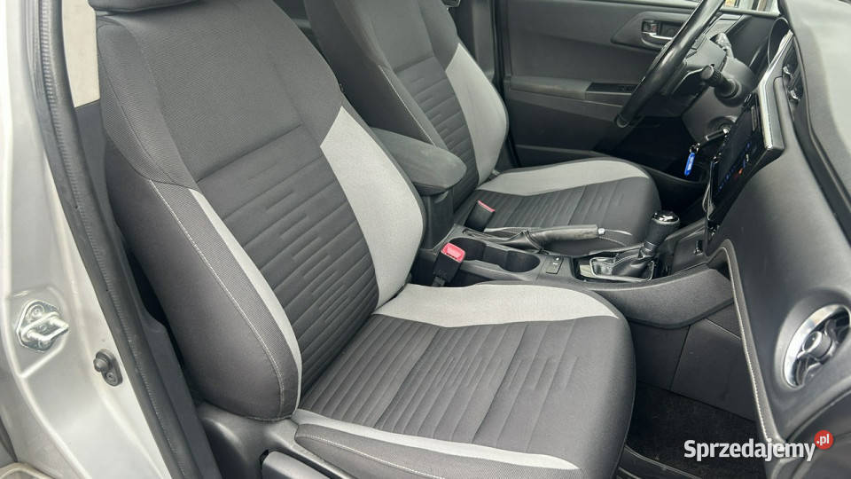 Toyota Auris 16 VVTi Klimatronic automat Serwis wspomaganie kierownicy Gdynia