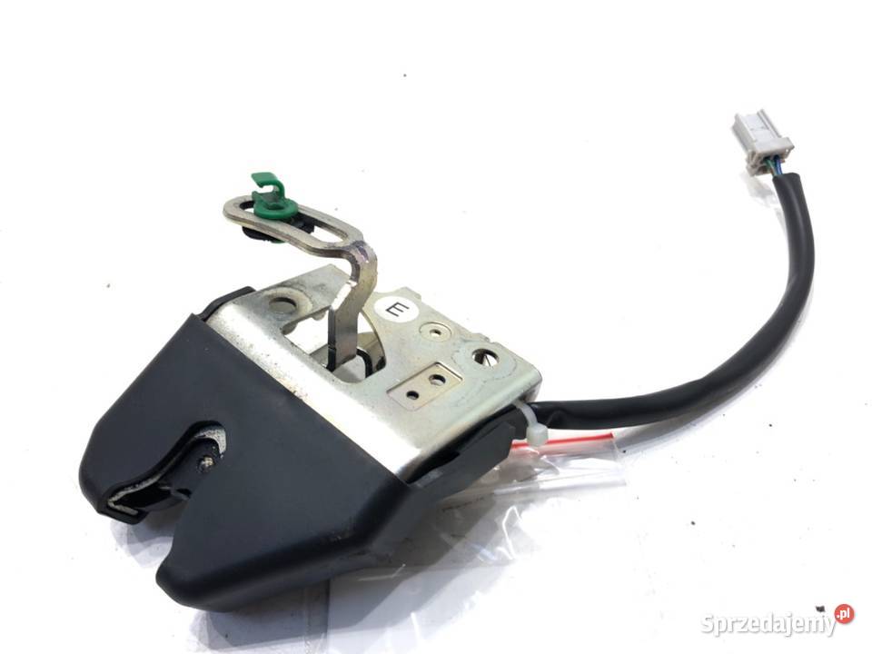 ZAMEK KLAPY TYŁ HONDA CIVIC VIII SedanLimuzyna