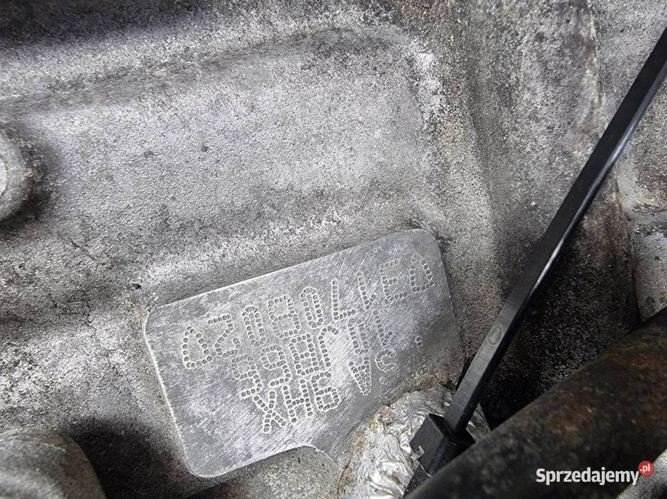 SILNIK SŁUPEK CITROEN C4 9HX Lipno