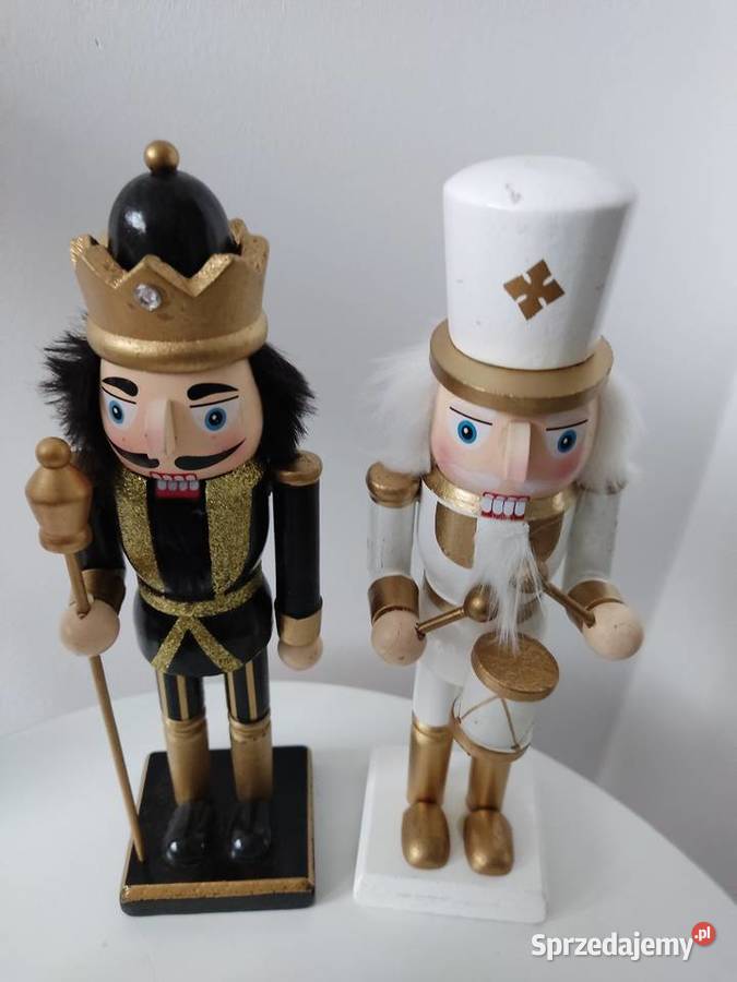 DZIADEK DO ORZECHÓW DREWNIANA FIGURKA podkarpackie Straszęcin