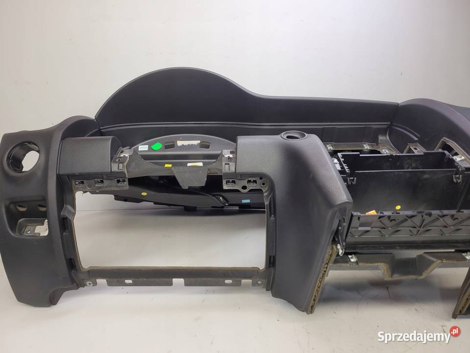 DESKA KONSOLA KOKPIT AUDI Q7 4L1857041 Przystajń