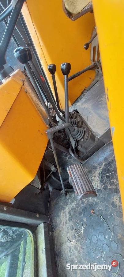 Ciągnik rolniczy Renault R781 R7591 Renault Osuchów