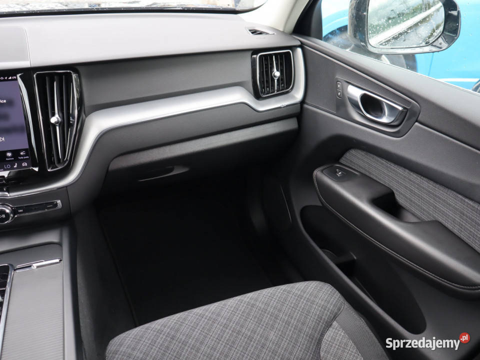 Volvo XC60 B4 AWD Katowice