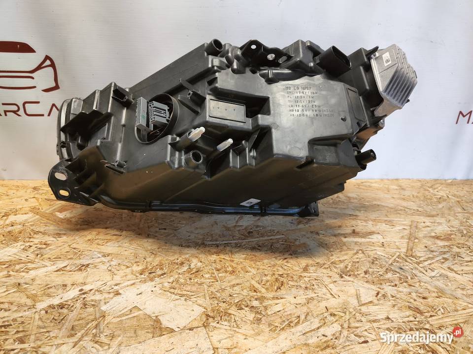 Lampa Prawy Przód Przednia Prawa Volvo XC40 XC sprzedam