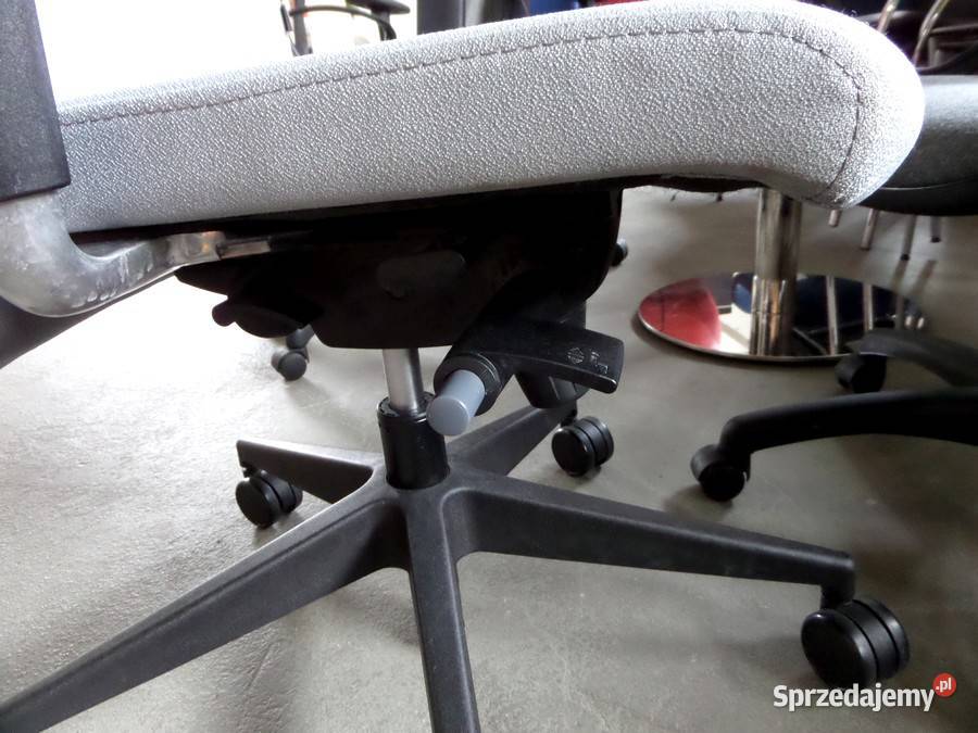 Fotel obrotowy Bejot PARTNER PT103 szary Michałowice