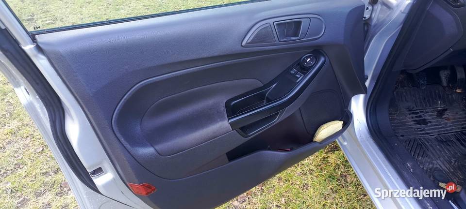 Ford Fiesta MK7 2013r świętokrzyskie Kaniów