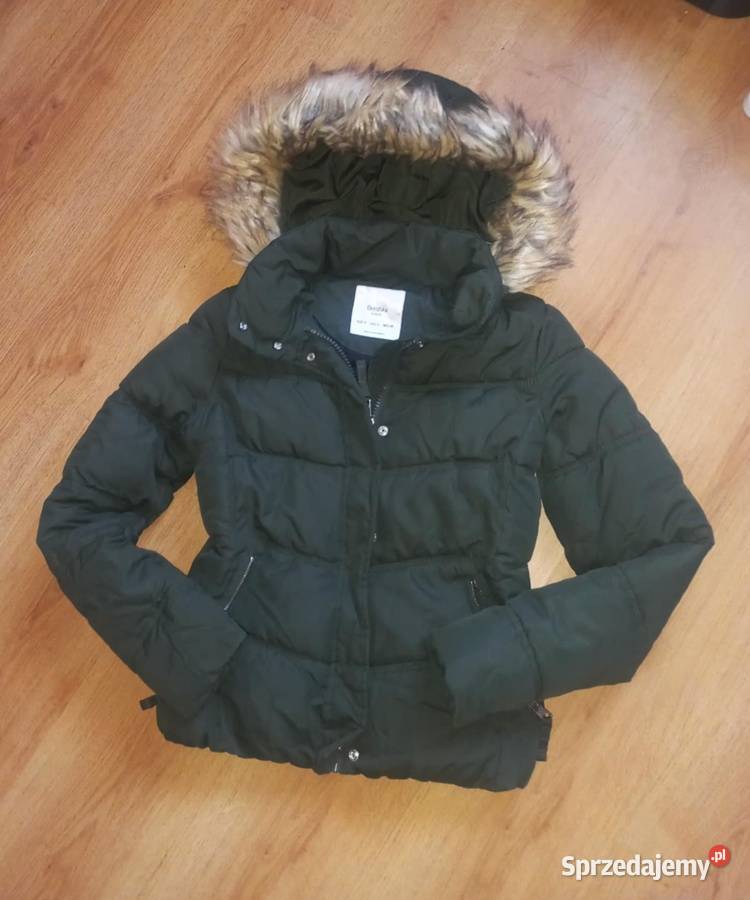 Modna i ciepła Kurtka Bershka Rozmiar 36(S) Moda i Styl opolskie Namysłów