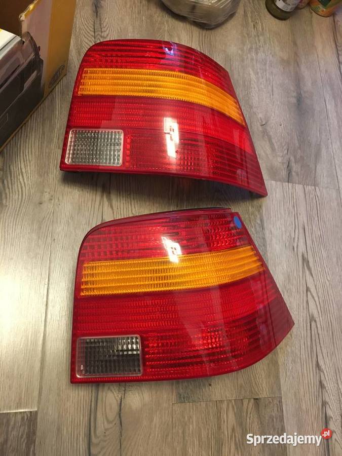 LAMPA TYLNA PRAWA MAGNETI MARELLI VW GOLF IV Pabianice