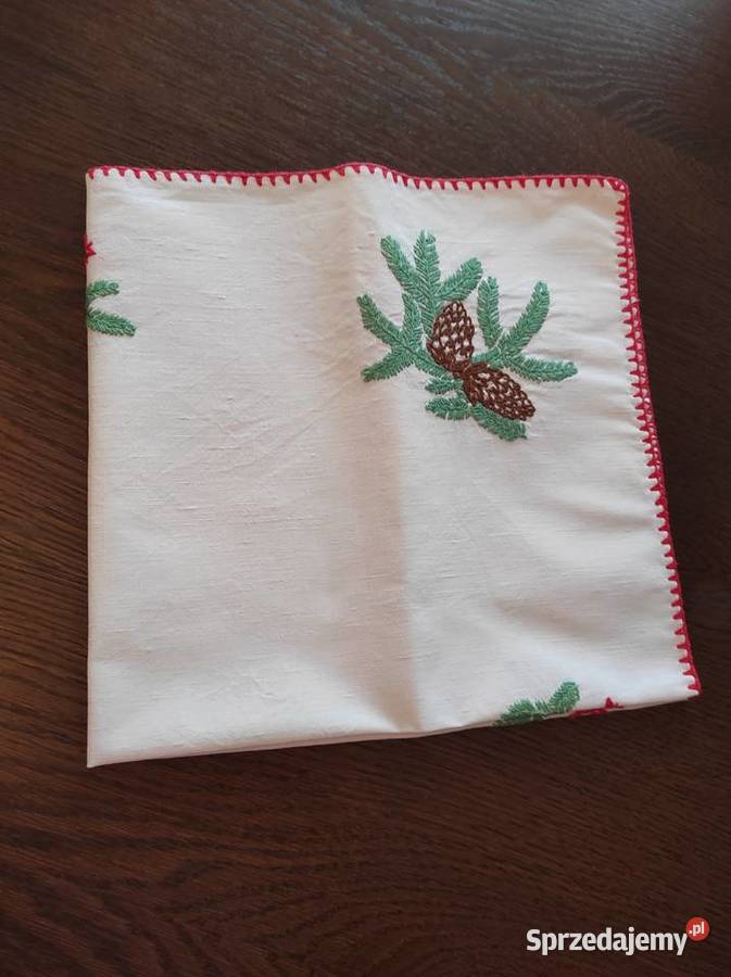 Serwetka świąteczna ręcznie haftowana Białystok sprzedam